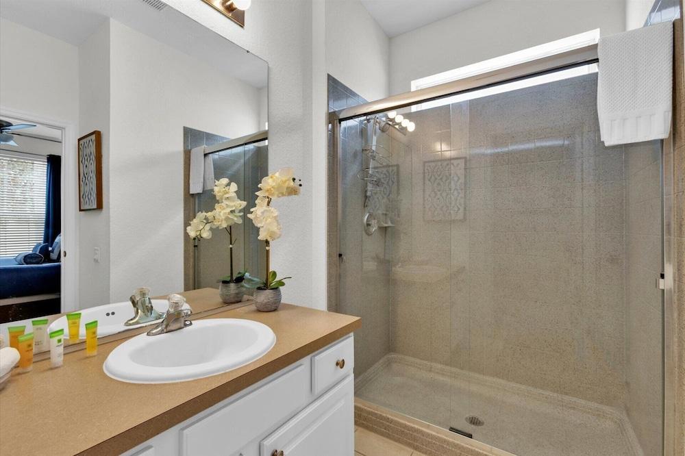 2702 Manesty Lane - photo 29