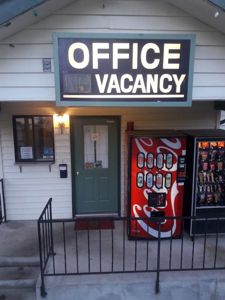 Monroe Motel - photo 16