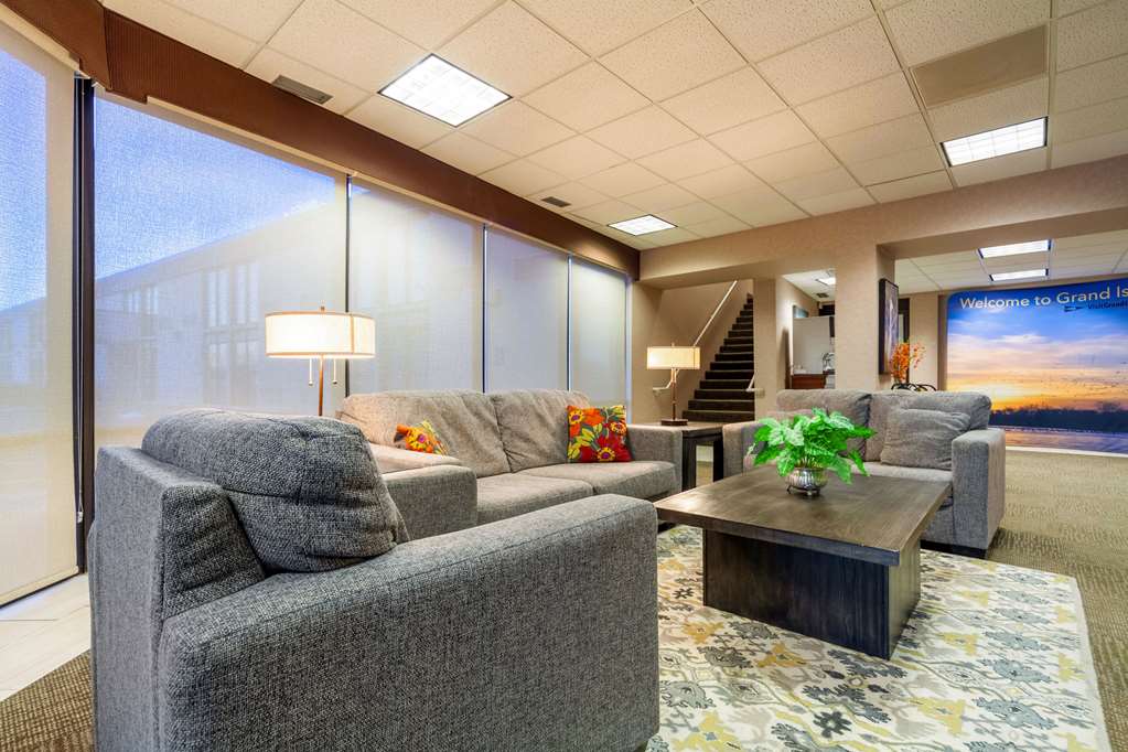 Suburban Studios I 80 Grand Island - carbon neutral hotel in Grand Island
