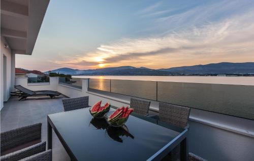 Nine Bedroom Holiday Home In Arbanija — 5-Star Luxury Hotel in Trogir, Croatia