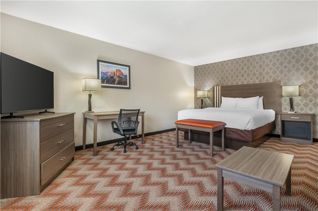 Best Western Plus Sonora Oaks Hotel & Conference Center - photo 42
