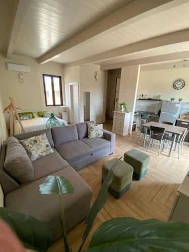Carmen House2 — hotel in Ciro Marina