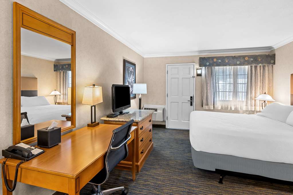 Best Western University Lodge - photo 22