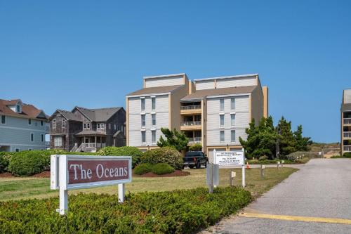 OA3 Top of the Oceans in Nags Head, United States