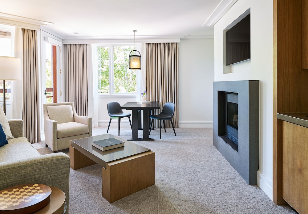 The Little Nell - photo 31