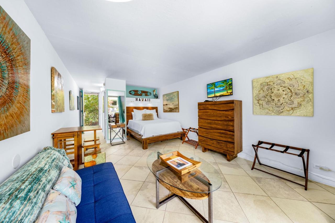 Kona Islander Inn Prime Downtown Location With Hot Tub Pool Beach — Kailua Kona