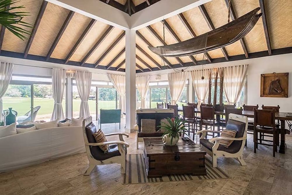 Villa Caliche by Unlimited Luxury Villas — 4-Star Luxury Hotel in La Romana, Dominican Republic