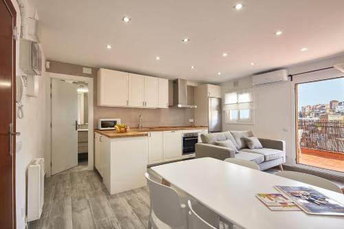 BBarcelona El Carmel Apartment with terrace — 4-Star Luxury Hotel in Barcelona, Spain