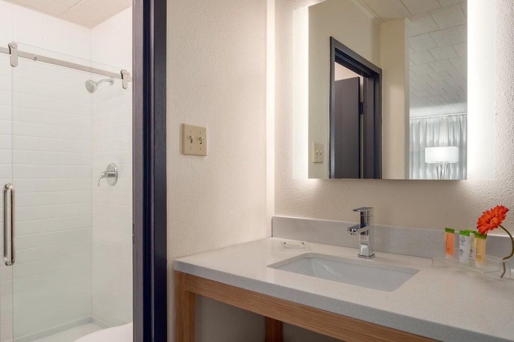 Ramada by Wyndham Indiana - photo 11
