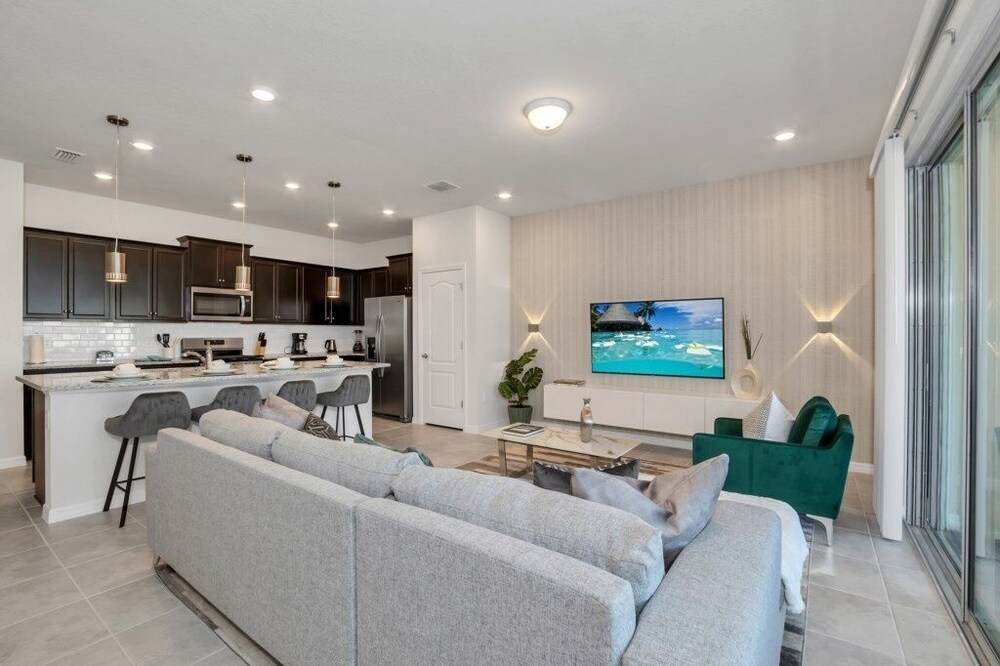 Brand New Home In Top Rated Resort Solterra 5 Bedroom Townhouse by Redawning - photo 23