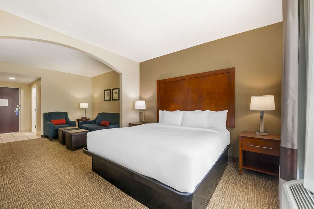 Comfort Inn & Suites Tavares North - photo 33
