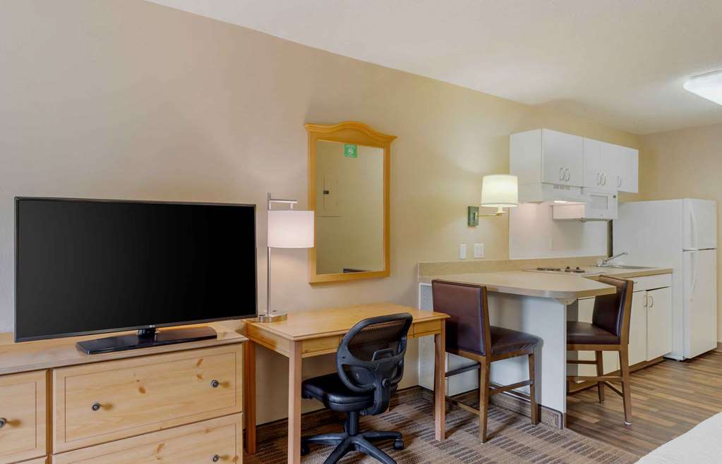 Extended Stay America Suites Memphis Germantown - photo 33