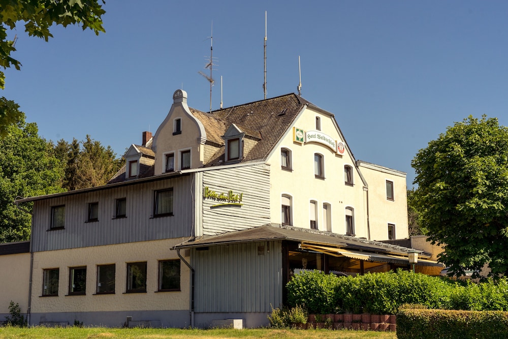 Hotel Waldschloss — hotel in Bad Camberg