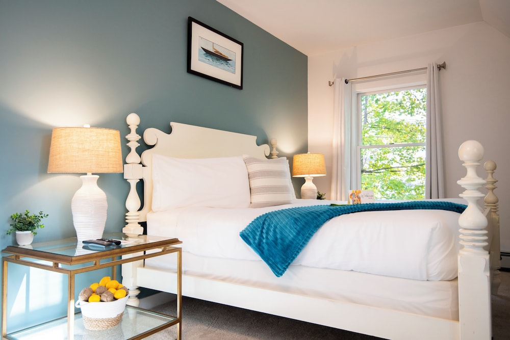 Sand Bar Cottage Inn - photo 25