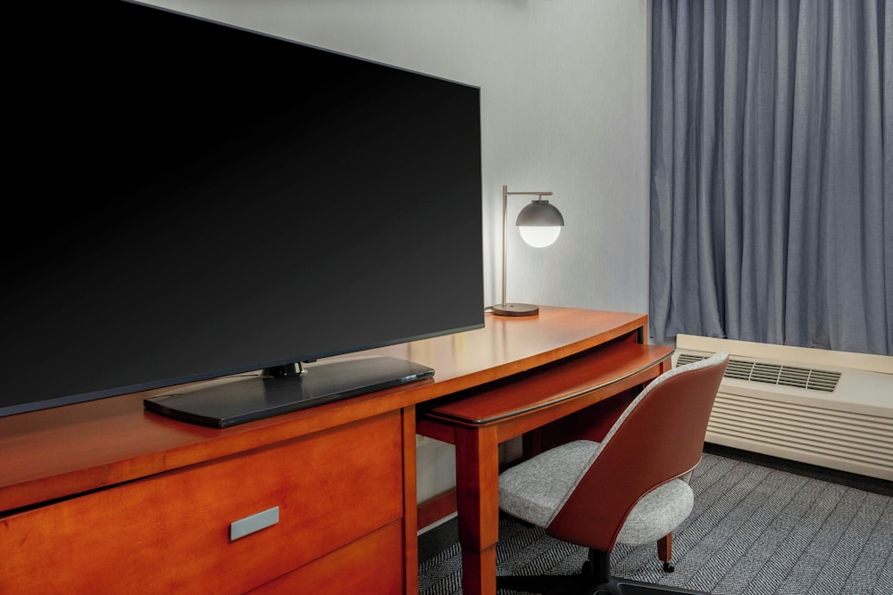 Courtyard by Marriott Pittsburgh Greensburg - photo 8