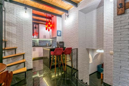 Condo in center Tbilisi with Terrace