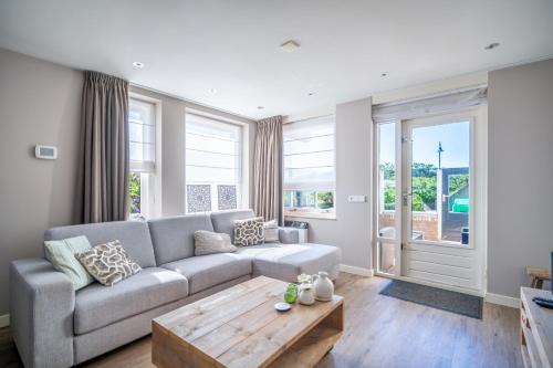 Appartementencomplex Juliana 34 — 4-Star Luxury Hotel in De Koog, Netherlands