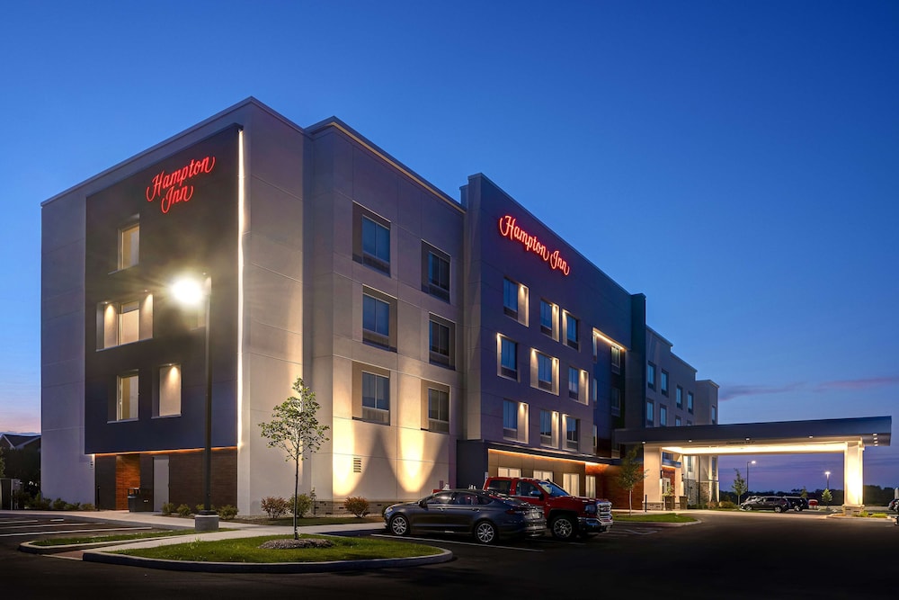 Hampton Inn Crown Point - photo 30