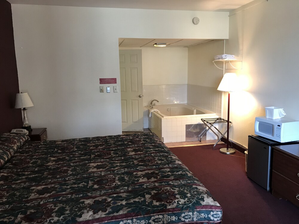 Western Inn Downtown - photo 6