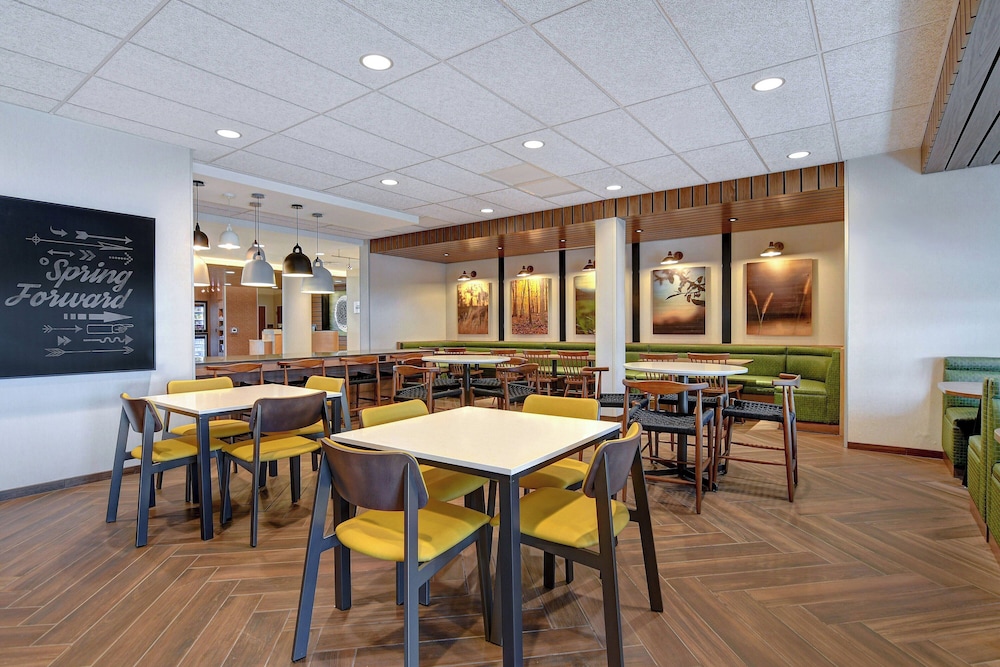 Fairfield Inn & Suites by Marriott Selinsgrove - photo 22