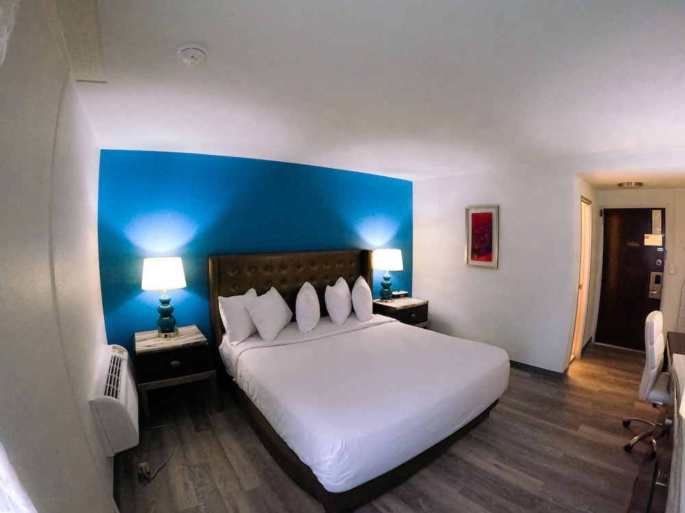 Inn at York - photo 9