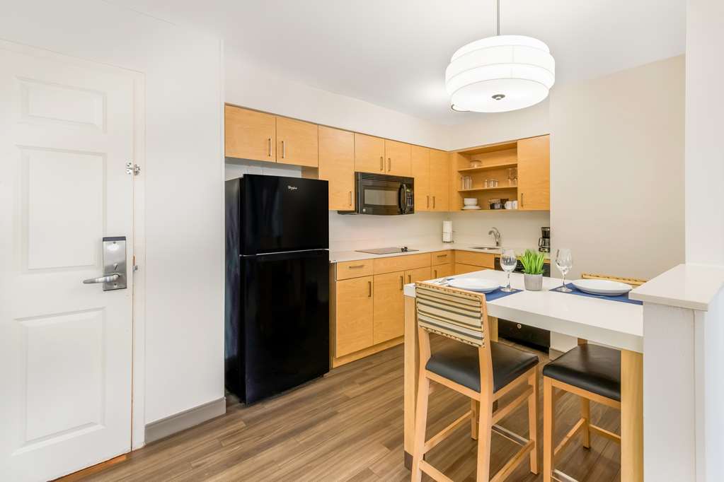Sonesta ES Suites Charlotte Arrowood - photo 32