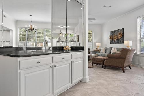 Tivoli Terrace 5404 - photo 12