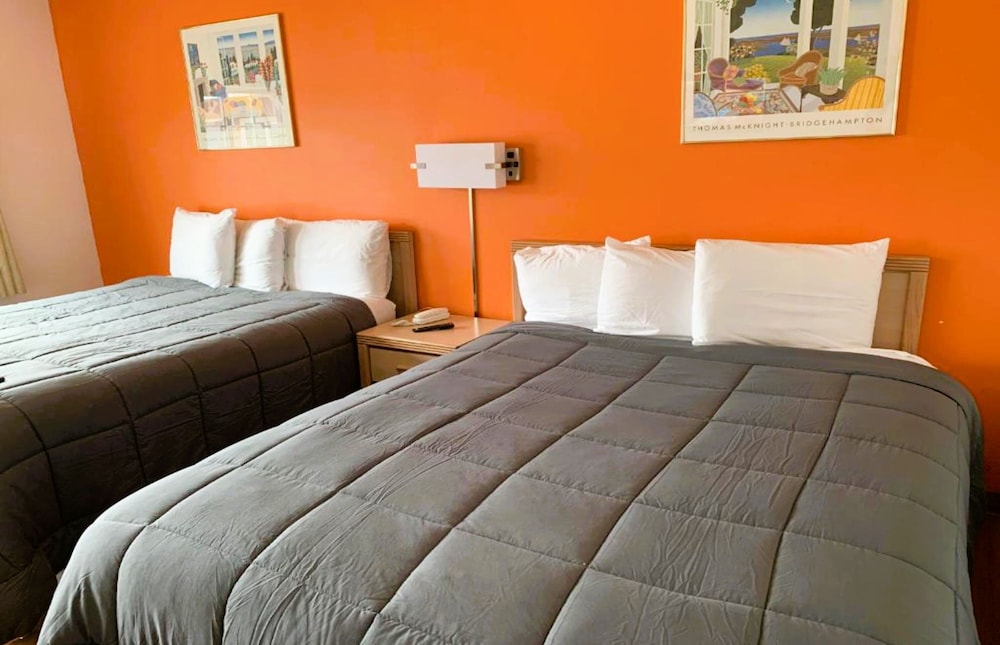 Royal Gateway Motel By OYO - photo 30