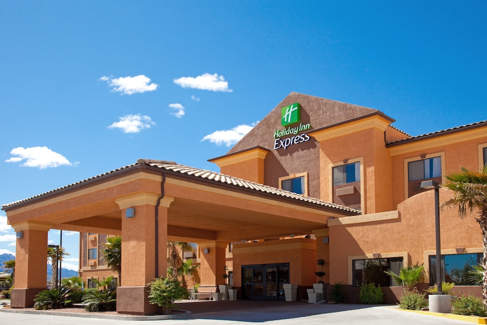 Holiday Inn Express Hotel & Suites Kingman an IHG Hotel - featured photo