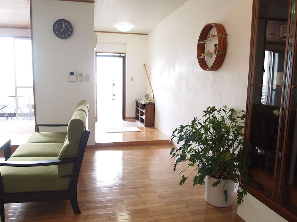 Rental Villa Luana Waioli — Tomigusuku — photo 3