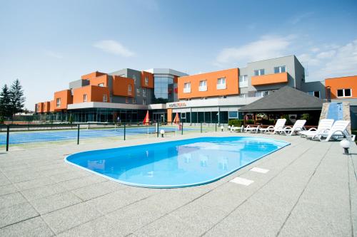 Hotel Tenis — hotel in Zvolen