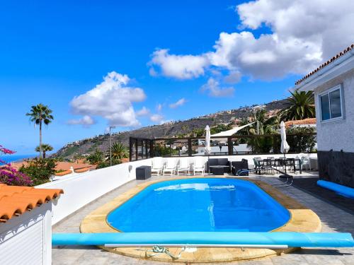 Heated Pool with Sea View Tranquil Retreat at Malvasia Garden — hotel in Sauzal