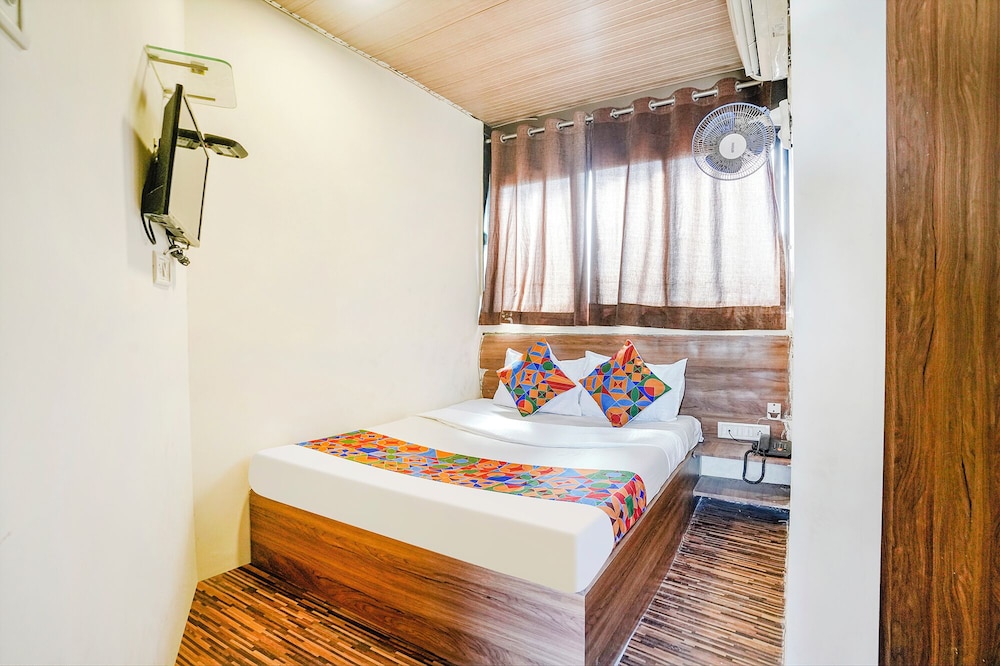 Fabexpress Harshita Inn in Navi Mumbai, India