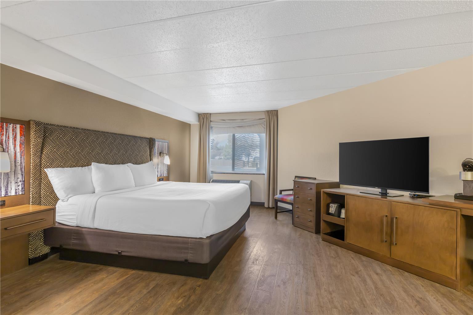 Best Western Plus McCall Lodge & Suites - photo 20