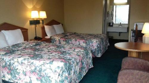 America's Best Inn Birmingham Airport - photo 2