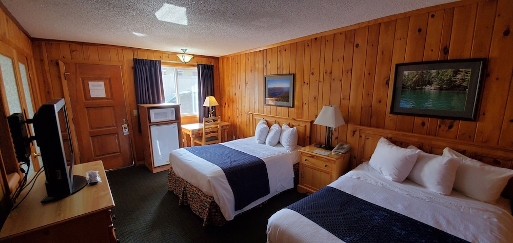 The Lake Motel - photo 34