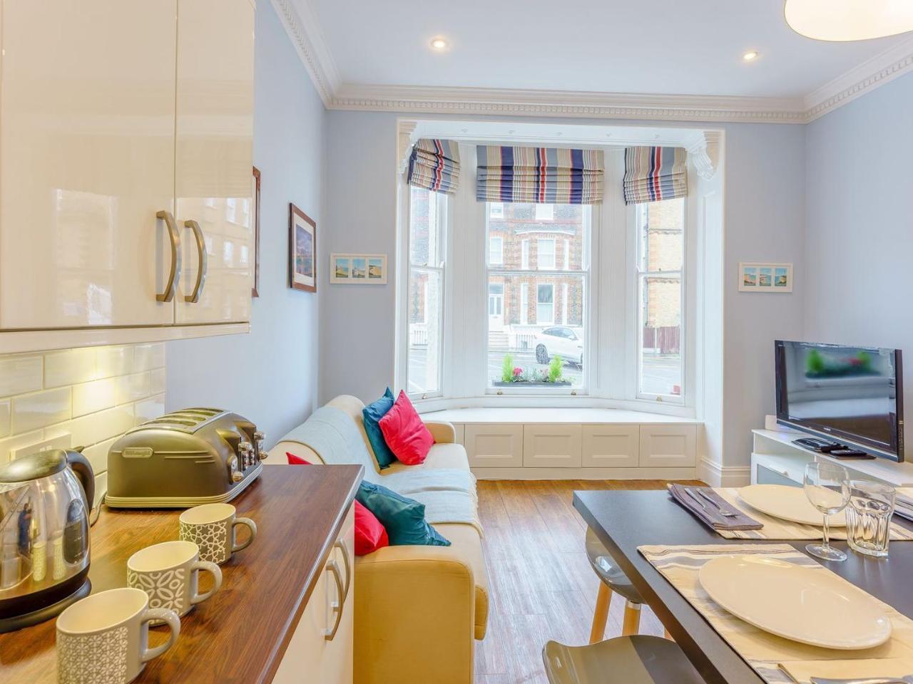 Viking Bay Apartment — 4-Star Luxury Hotel in Broadstairs, United Kingdom