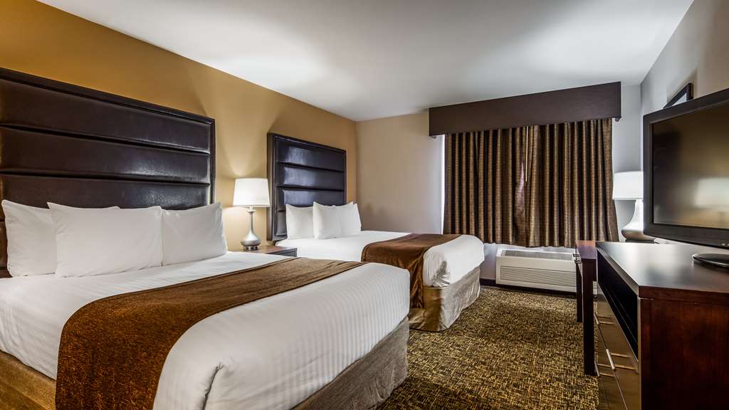 Best Western Oak Meadows Inn - photo 8