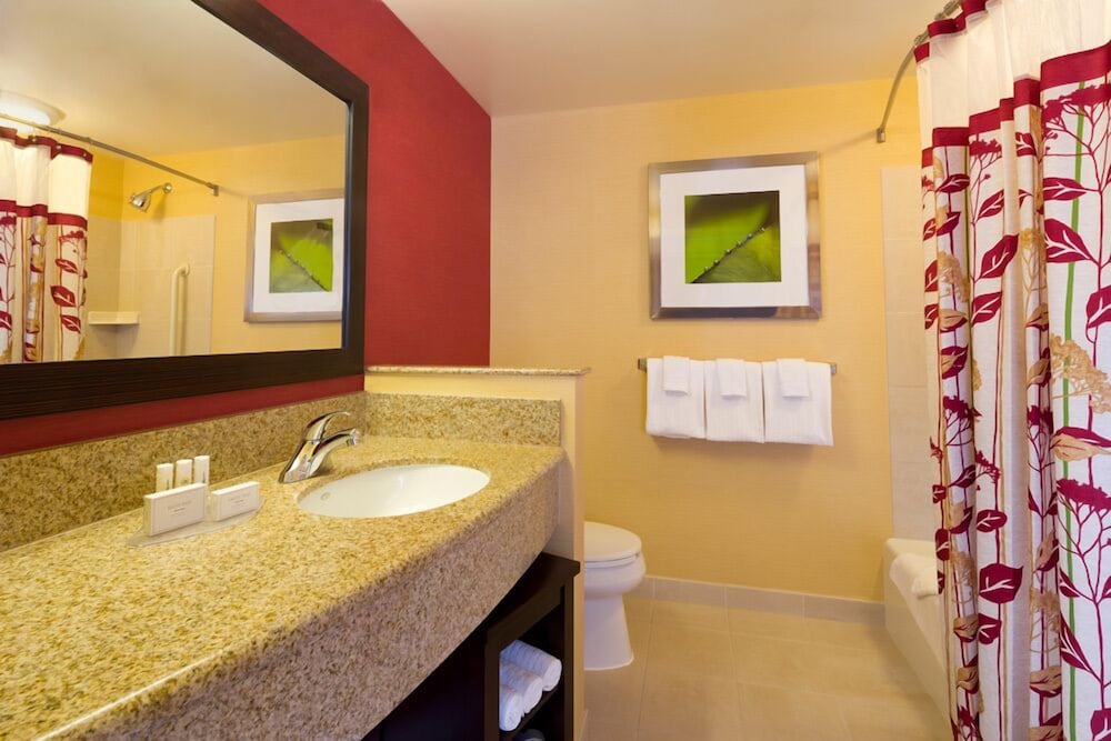Courtyard by Marriott Boston Waltham - photo 22