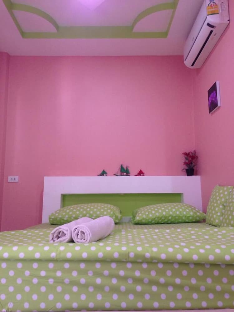 Baan Kan Eang Koh Lan - last minute hotel in Pattaya