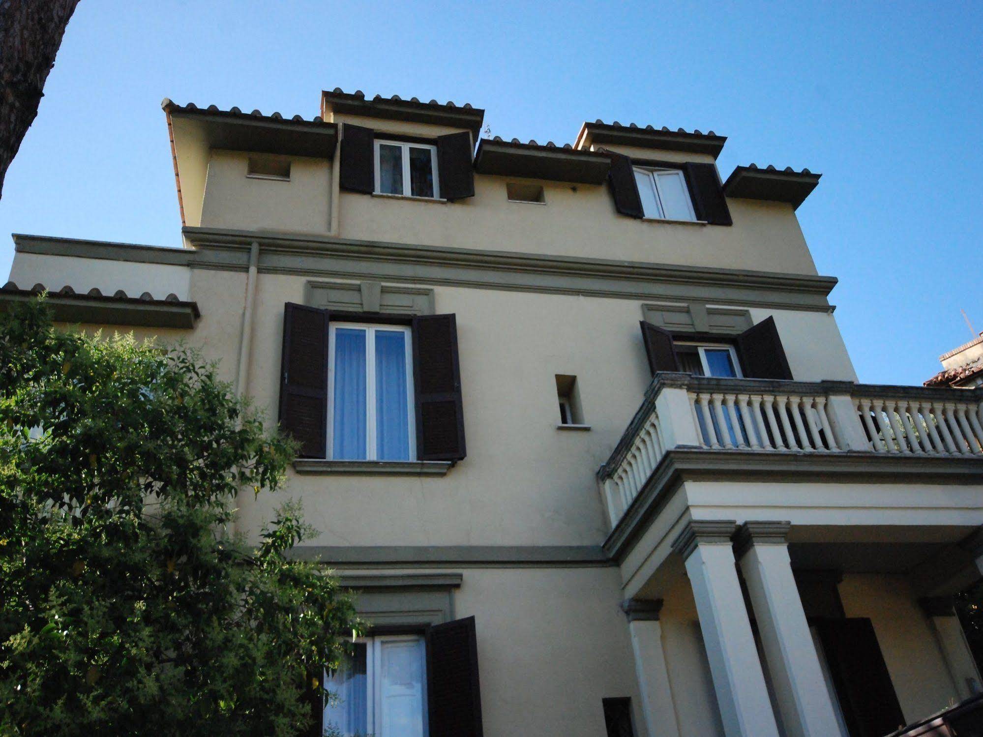 Hotel Residence Villa Tassoni