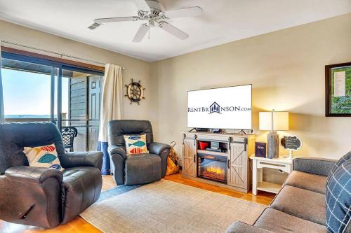 White Oak 111 in Branson, United States