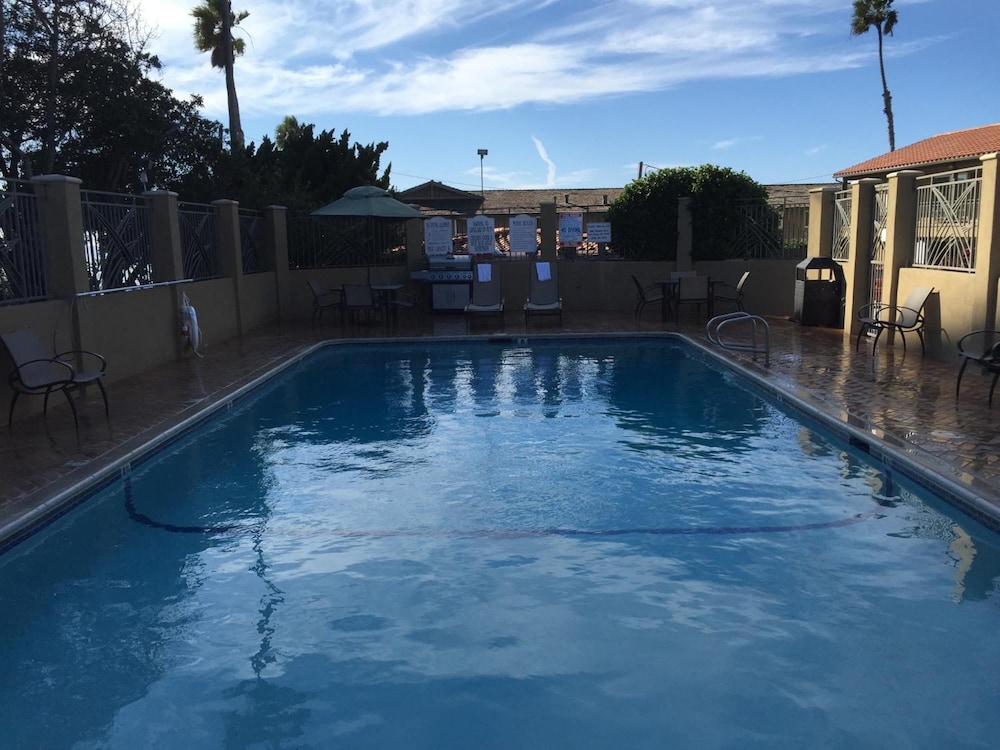 PB Surf Beachside Inn - photo 23