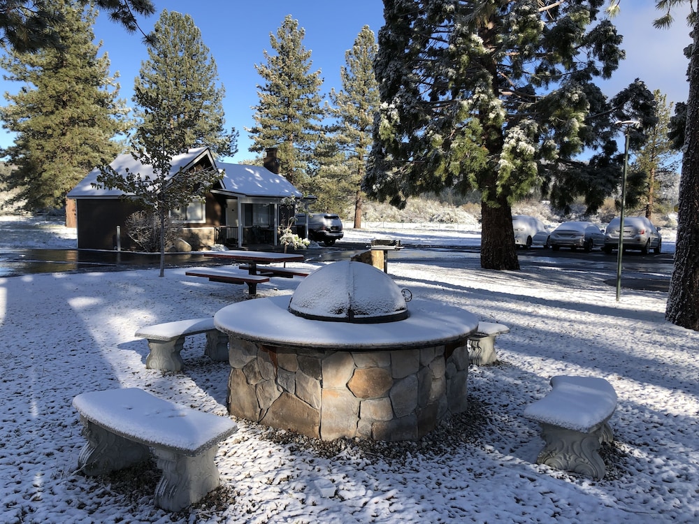 Bay Meadows Resort in Big Bear Lake, United States