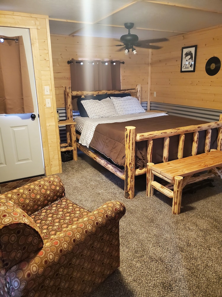 Glacier Acres Guest Ranch - photo 18