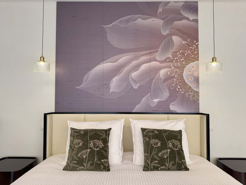 Brouwerij De Sleutels — 4-Star Luxury Hotel in Brugge, Belgium