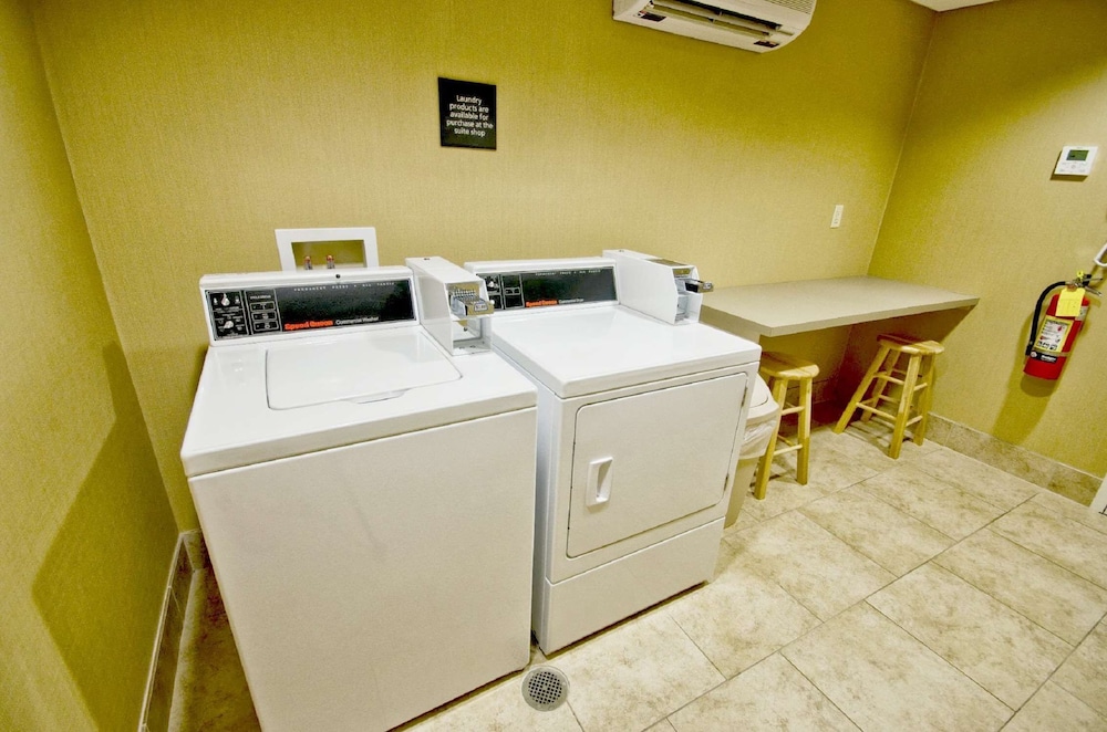 Hampton Inn & Suites Tifton - photo 15