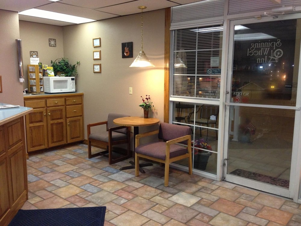 Spinning Wheel Inn - photo 27