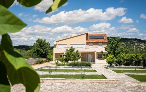 Villa Antonija — 4-Star Luxury Hotel in Sibenik, Croatia