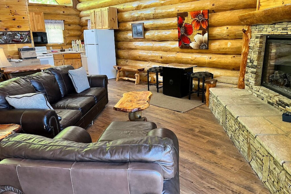Elkmont Views Cabin by Heavenly Views Resort - photo 10